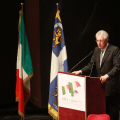 Mario Monti sul palco del Teatro Regio