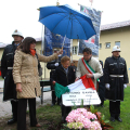 Lo scoprimento della targa