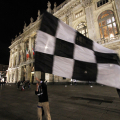 Bandiere in piazza Castello