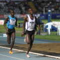 L\'arrivo dei 5000 mt, il vincitore Meli Ezekiel e Ayeko Thomas