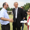 Don Mauro Mergola dell\'oratorio salesiano San Luigi, il Sindaco Piero Fassino e Elide Tisi, Assessore alle Politiche sociali