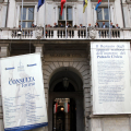 Nuova luce per le statue di Palazzo Civico