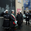 Lo scoprimento della targa