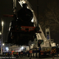 Le fasi di posa della locomotive nella notte fra venerdì e sabato