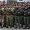 Le forze armate schierate