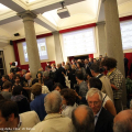Sala Colonne di Palazzo Civico gremita di giornalisti