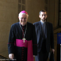 L\'Arcivescovo Nosiglia arriva a Palazzo Civico
