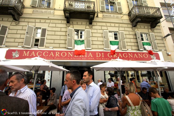 Inaugurato il nuovo punto di ristorazione di Eataly nel cuore di Torino