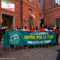 Lo striscione del Coordinamento dei Comuni per la Pace