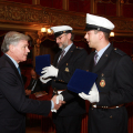 La premiazione degli agenti della Polizia Municipale
