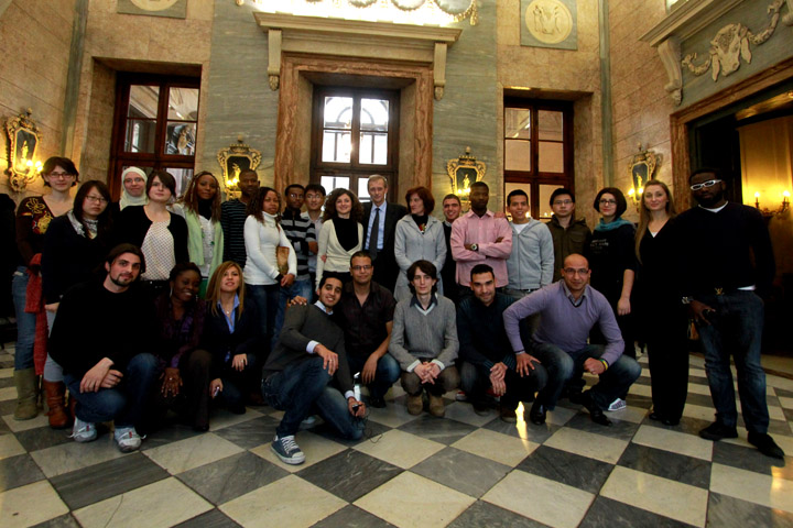 Il Sindaco incontra gli studenti stranieri del servizio civile