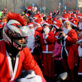 L\'arrivo dei babbi motociclisti