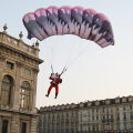 Lo spettacolo in piazza Castello