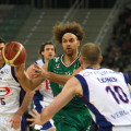 Passaggio di Shaun Stonerook