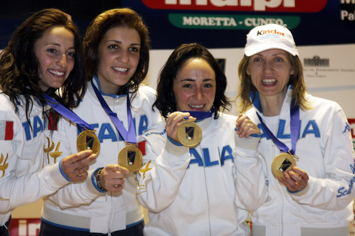 Oro per Elisa Di Francisca, Arianna Errigo, Ilaria Salvatori e Valentina Vezzali