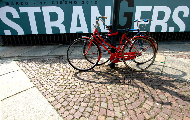 Strangers. Tra Informale e Pop dalle collezioni GAM