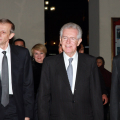 L\'arrivo di Piero Fassino e Mario Monti al Teatro Regio