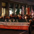 Lo striscione dell\'ANPI in via Cernaia