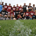 Gli Assessori Stefano Gallo e Ilda Curti posano con gli atleti di Balon Mundial