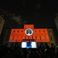 Le proiezioni sulla facciata di Palazzo Civico