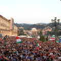 Piazza Vittorio Veneto in attesa di Italia Inghilterra