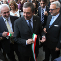 Il taglio del nastro