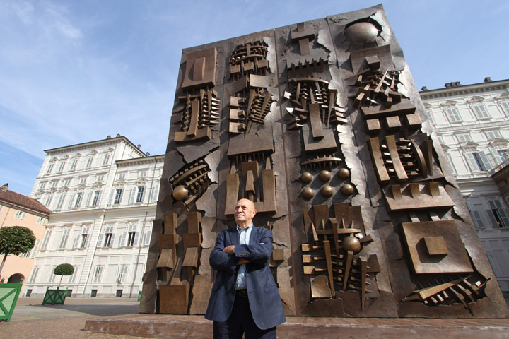 Arnaldo Pomodoro. Il Teatro Scolpito