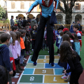 Un momento della festa in via Matteo Pescatore