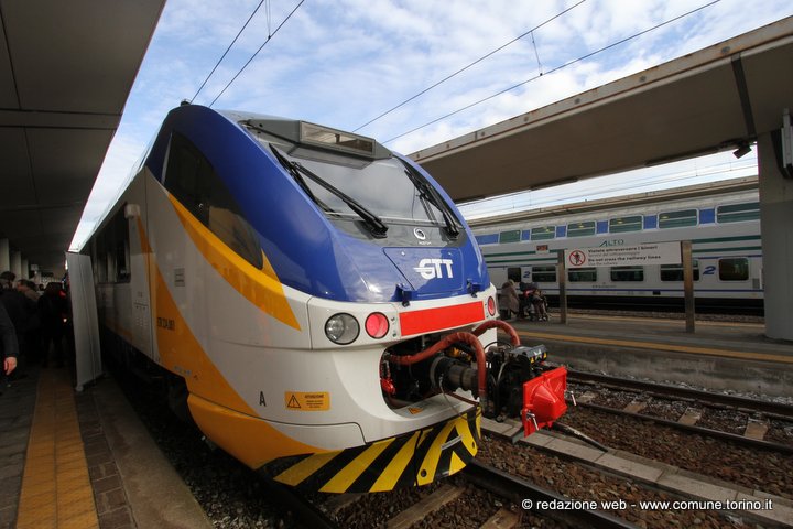 Tre nuovi treni per la linea ferroviaria SFM 1 Rivarolo-Chieri