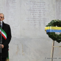 Il ricordo del Sindaco Fassino alla Lapide degli Ebrei