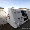 L\'ospedale gonfiabile di Medici Senza Frontiere