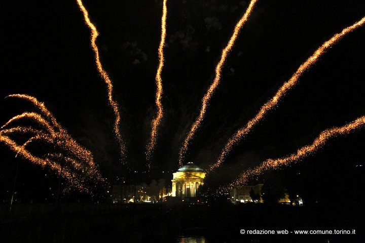 Lo spettacolo pirotecnico di San Giovanni 2014