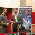 Roberto Finardi riconsegna a Daniele Garozzo l’oro Olimpico di Rio 2016