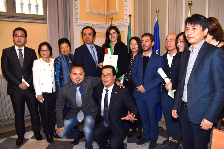 Un tavolo permanente per favorire il dialogo tra comunità cinese e città