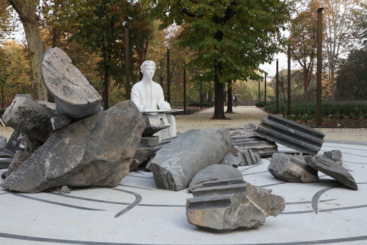 Ai Giardini Reali le Pietre Preziose di Giulio Paolini