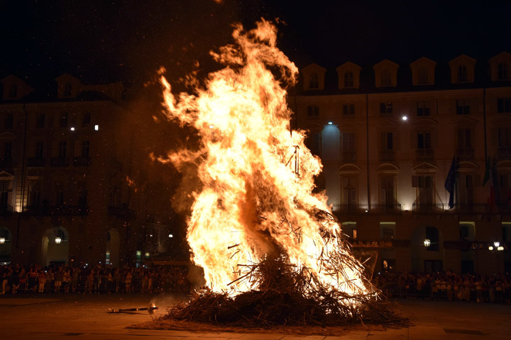 Farò di San Giovanni e Corteo storico