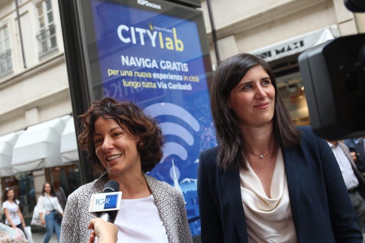 Torino sempre più smart : nuovi servizi 5G e Wi-Fi gratuito lungo via Garibaldi