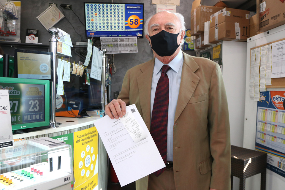 Certificati anagrafici anche nelle tabaccherie, il servizio attivo da oggi