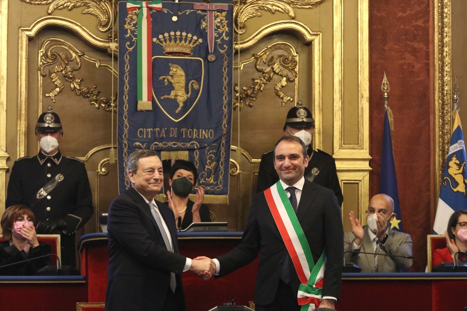 Mario Draghi e Stefano Lo Russo hanno firmato il Patto per Torino in Sala Rossa