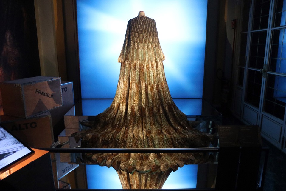 In scena! Luci e colori nei costumi di Caramba al Museo Accorsi-Ometto