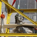 Il “volo” delle statue di Palazzo Madama