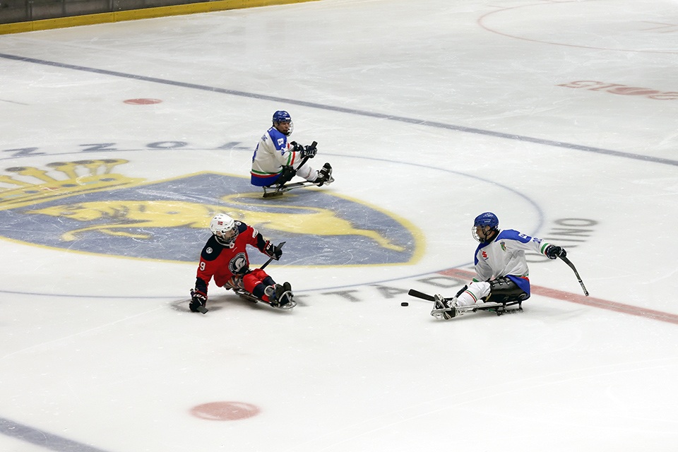 Al PalaTazzoli il 10° Torneo Internazionale di Para Ice Hockey di Torino