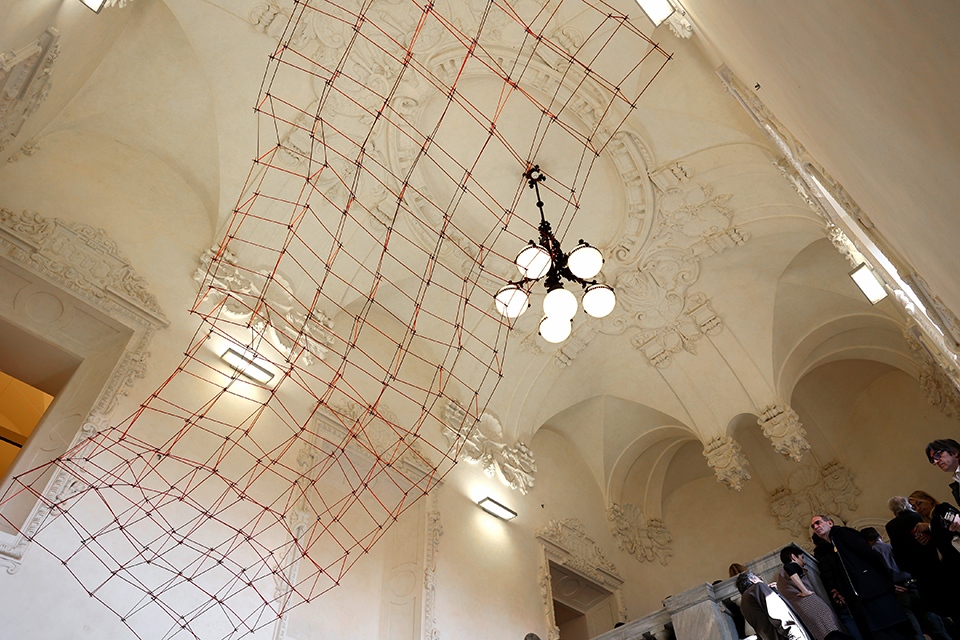 Una Nuvola Rossa nella Manica Nuova di Palazzo Reale