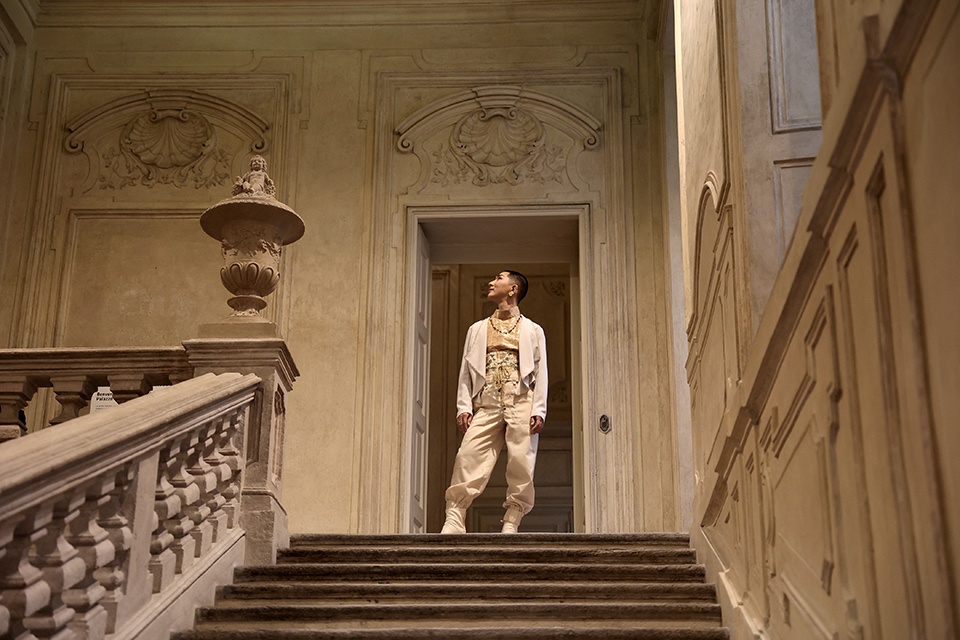 Al MAO l'incontro con Kodo Nishimura, il monaco buddhista 'sui tacchi a spillo'
