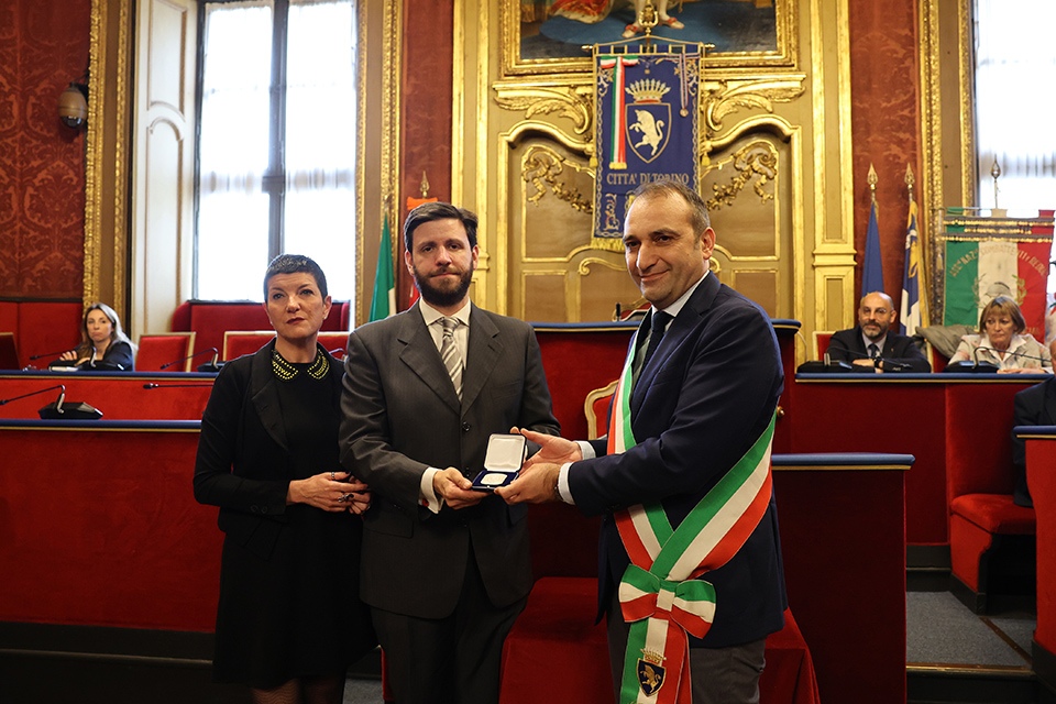 Il sigillo civico alla memoria del generale Cravarezza