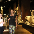 Paola Cardullo e Francesca Piccinini con la Coppa CEV al Museo Egizio