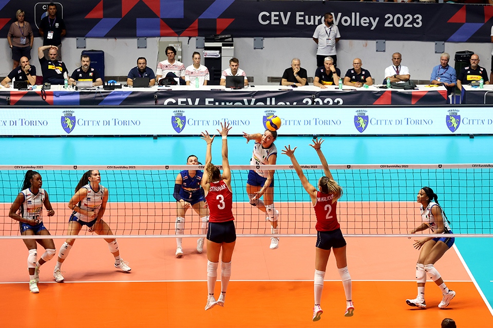 Europei Volley Italia-Croazia 3-0, si va a Firenze per gli ottavi di finale contro la Spagna