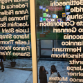 La biblioteca Geisser riapre al pubblico tra arte contemporanea e fotografia
