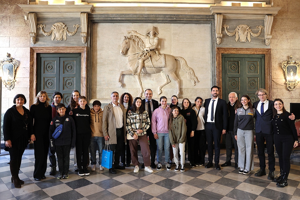 A Palazzo Civico la squadra argentina di sci