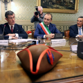 Gianduja e Giacometta, l’investitura ufficiale in Comune